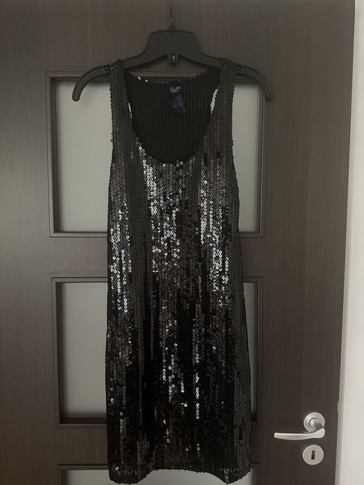 Rochie neagra cu paiete S-M
