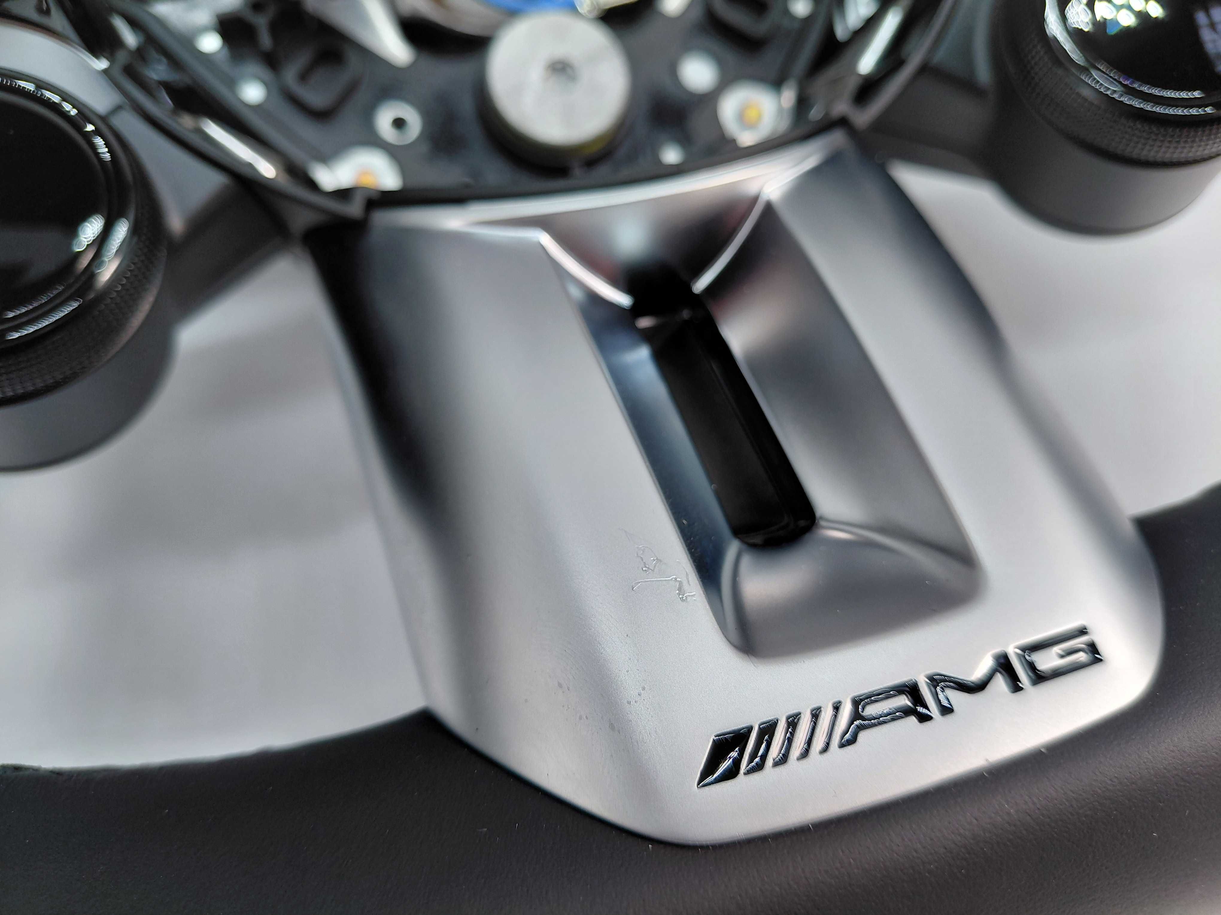 Нов Спортен Волан AMG Mercedes W206 W223 W213 W257 W167 W254 63 65