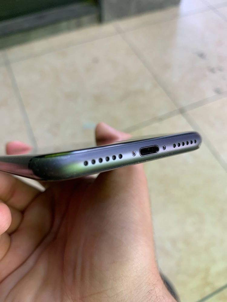 Apple IPhone 8 64GB