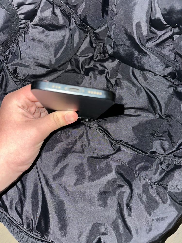 Iphone 15,256gb,84% капацитет