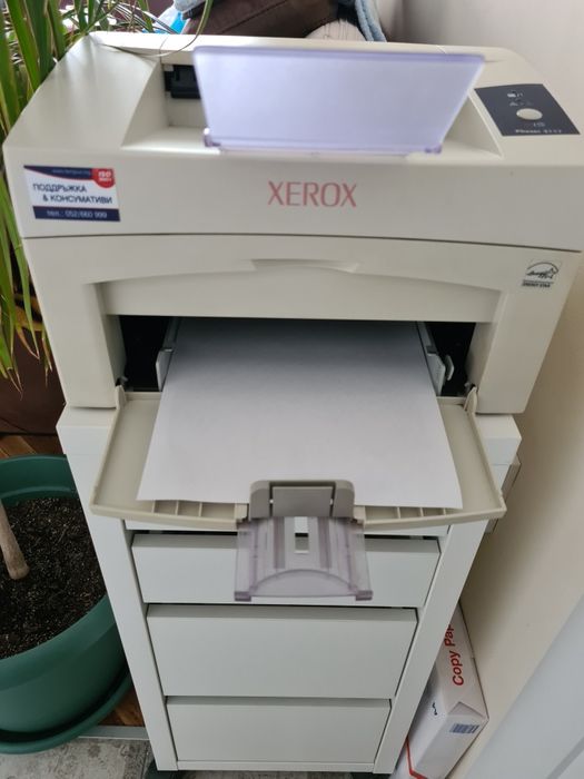 Лазерен принтер xerox phaser 3117.