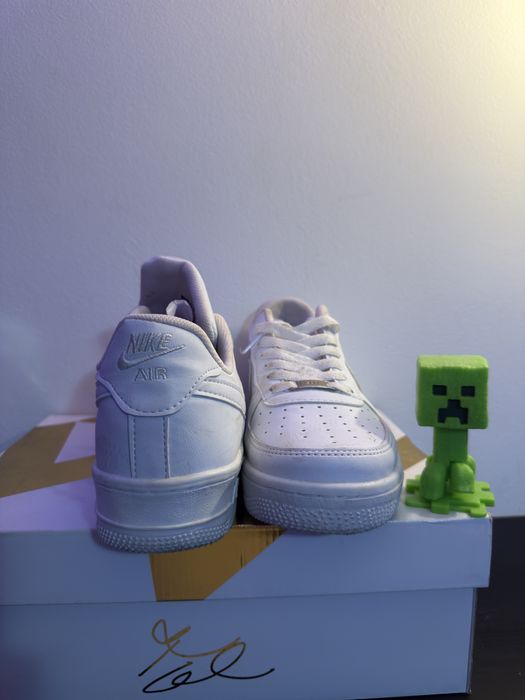 Nike Air Force 1 Triple White Nepurtati