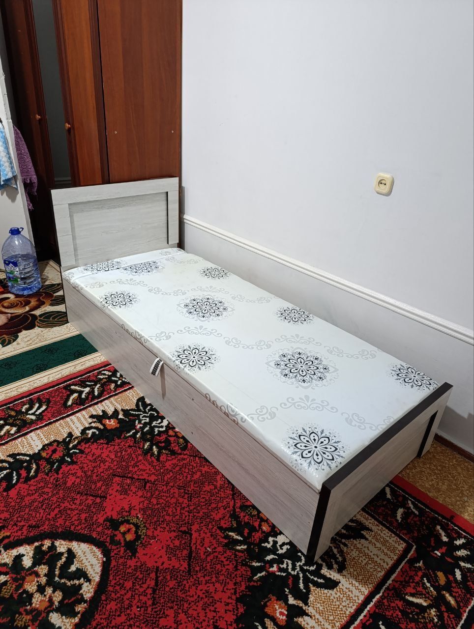 Krovat sandiqli kravat arzon