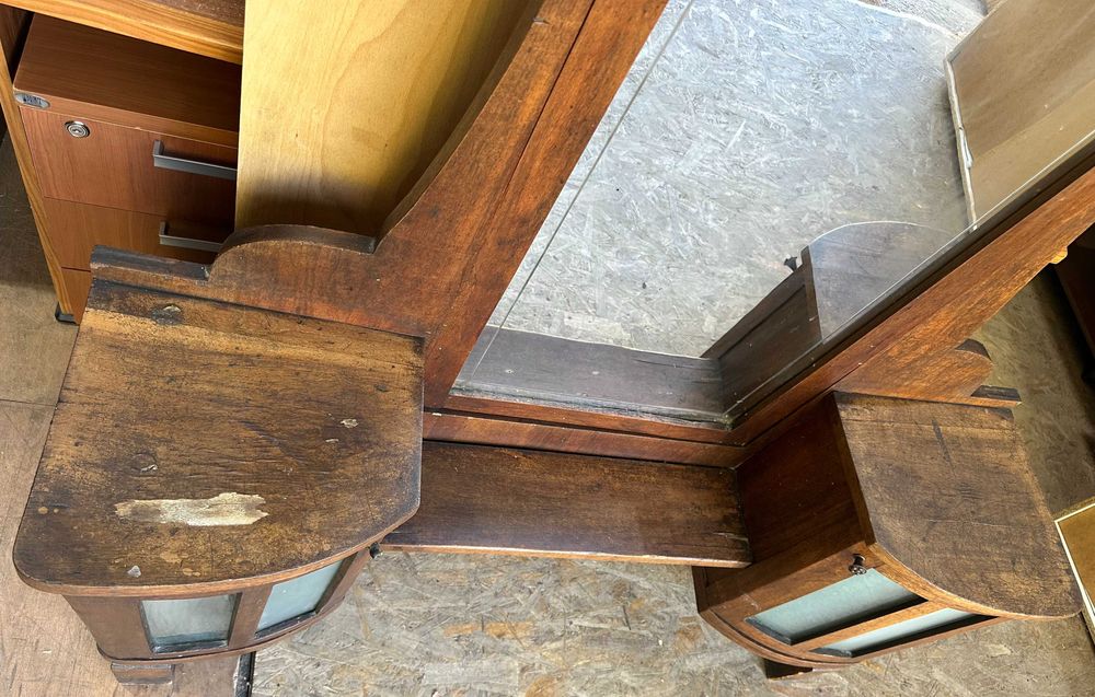 Toaleta de machiaj Vintage stil ArtDeco; Comoda cu oglinda