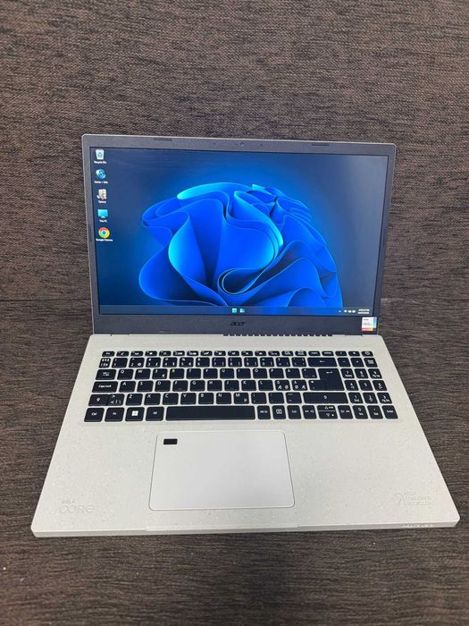 Acer Aspire Vero AV15 FHD IPS-Core i5-1155G7-8GB, 512GB ,Intel Iris Xe