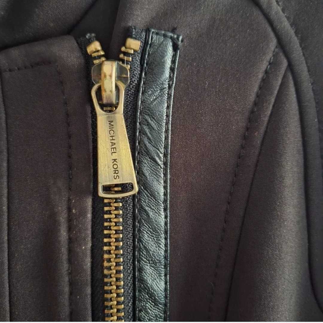 Дамско черно палто Michael Kors