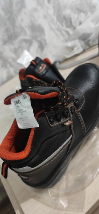 Ботинки рабочие новые