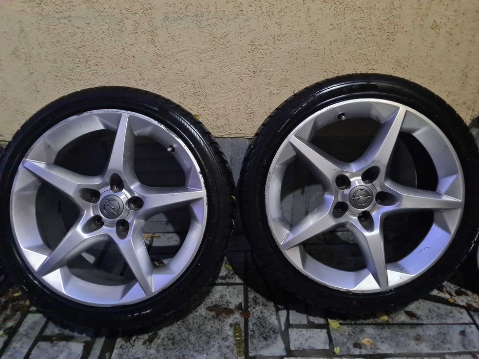 Джанти Ronal Penta 18" 5x110 с 2 нови гуми