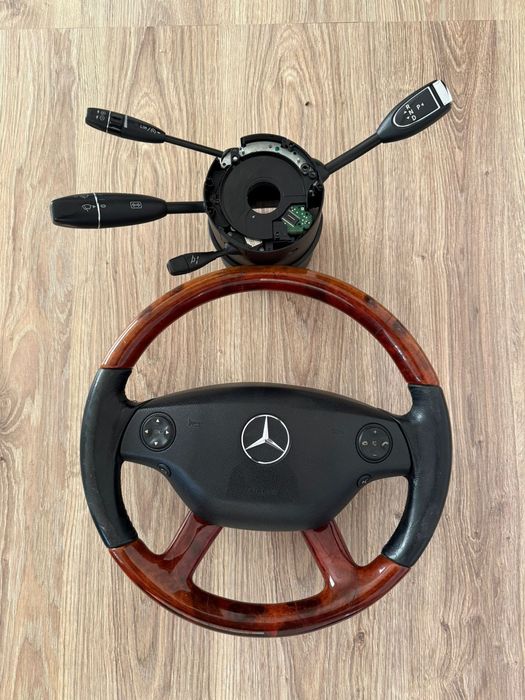 Руль дерево мерседес w221