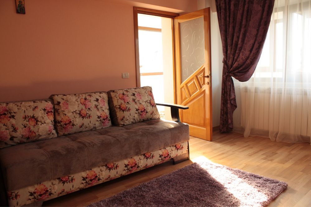 Apartament două camere ultracentral et 2