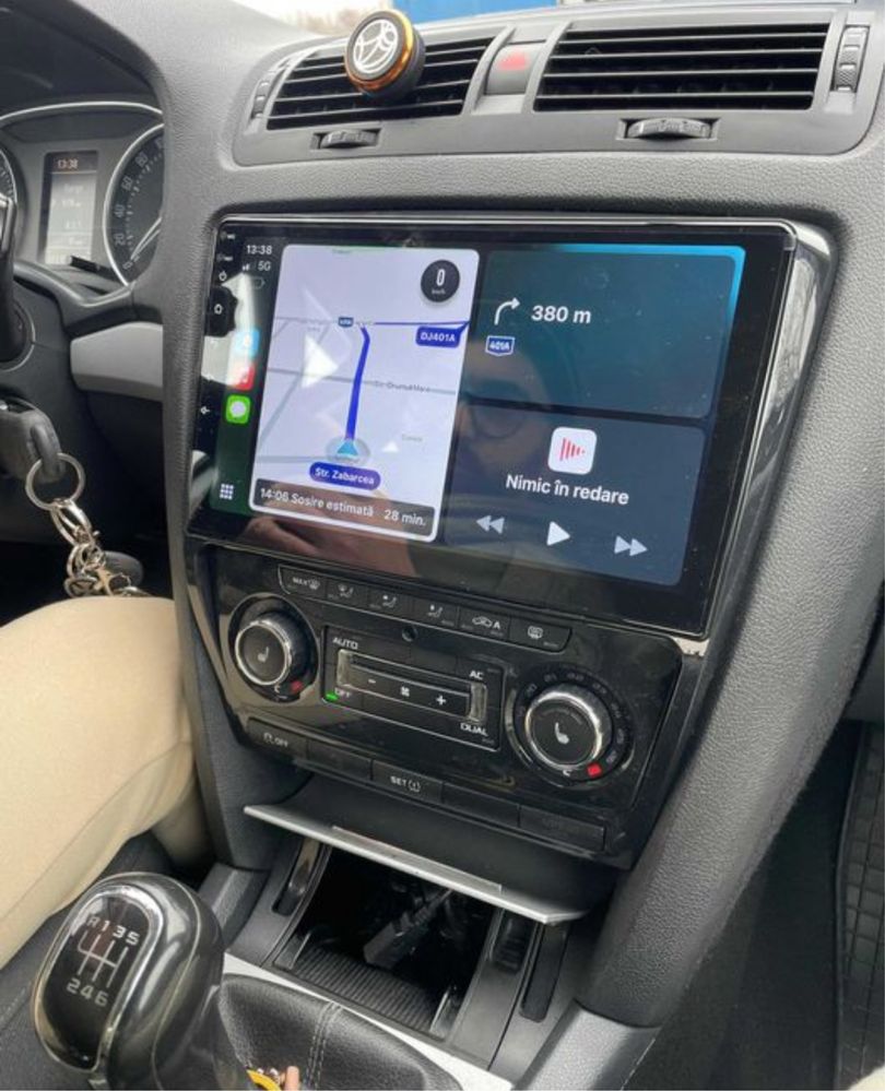 Navigatie Android Skoda Octavia Superb 3 2 Rapid Yeti Carplay 1-8GB