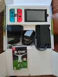 Vând NINTENDO switch