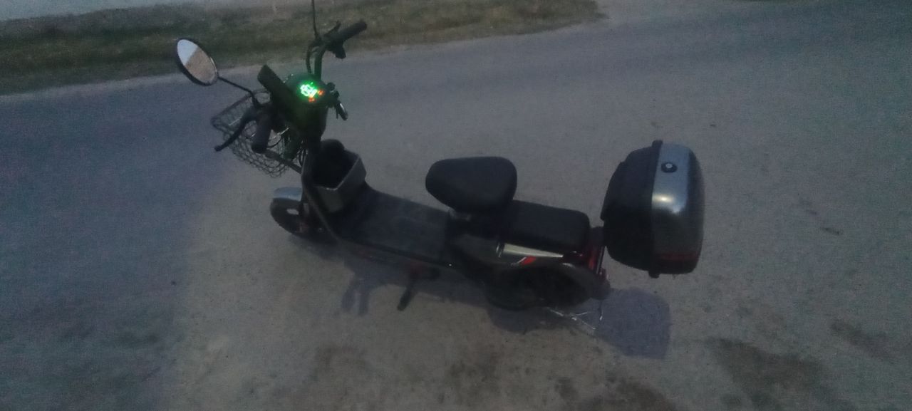 Elektro Skuter sotiladi yangi