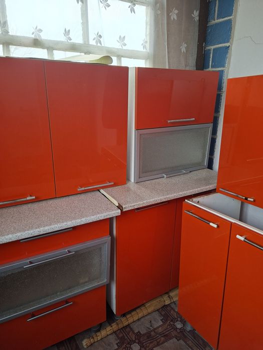 Продам кухонный гарнитур