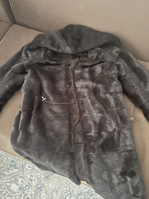 Норковая шуба очень теплый