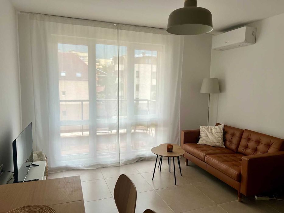 Продава се Двустаен апартамент в София, Карпузица - 70 кв.м за 1986 €/кв.м - Снимка #1