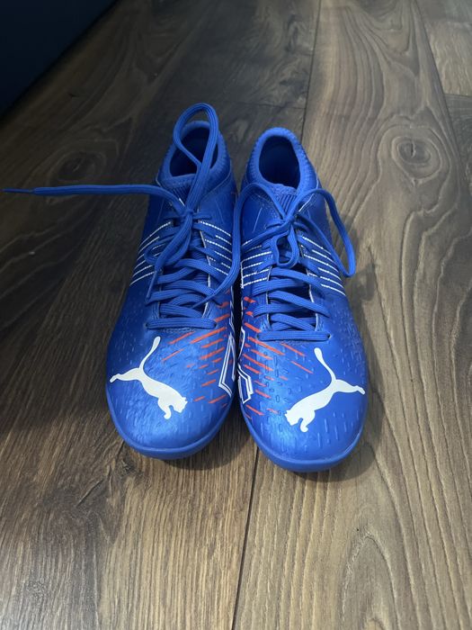 ghete de fotbal puma (sala)