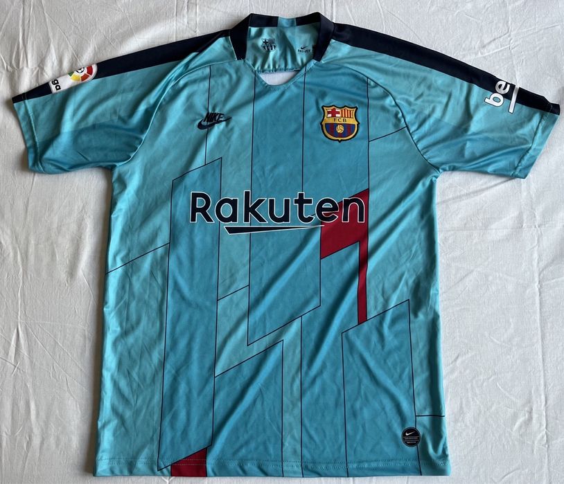 Тениска на Меси на Барса L размер