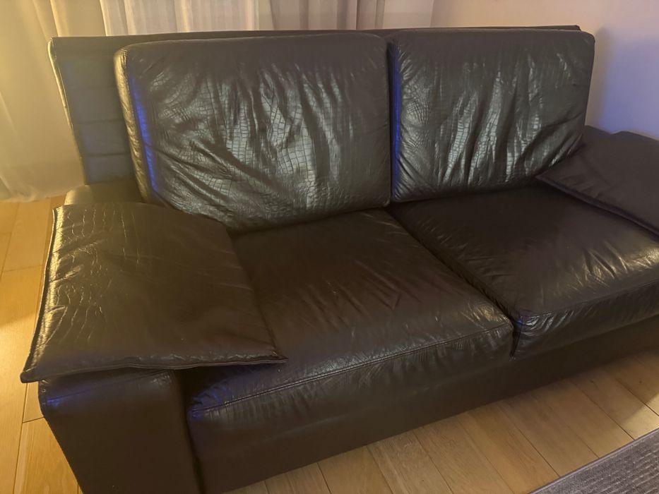 Кафяв кожен диван 2бр