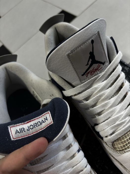 Air Jordan 4 Retro 'Midnight Navy'