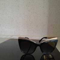 Слънчеви  очила Moschino,  нови с калъф, 65лв, оригинални.
