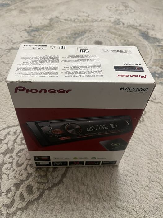 Продам магнитафон почти новый