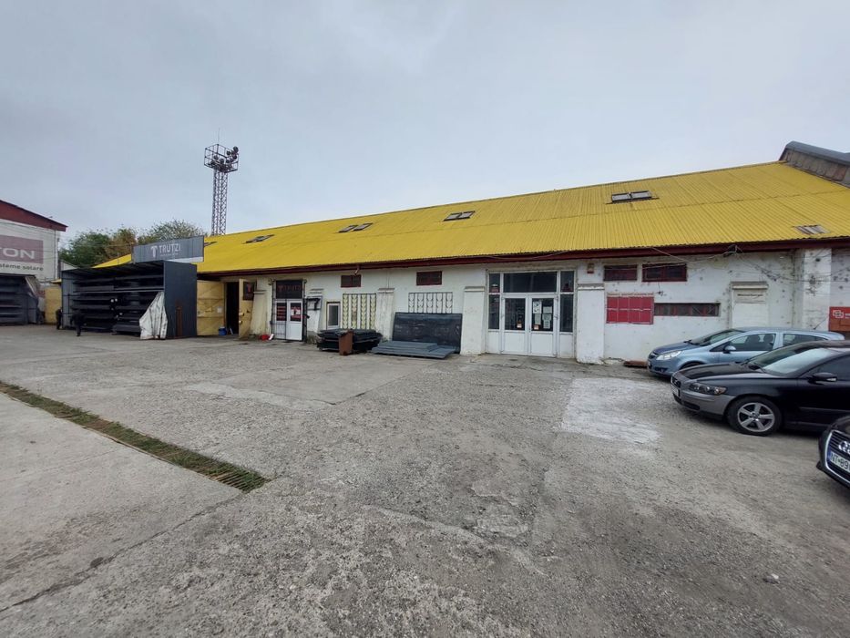 Inchiriem spatiu comercial