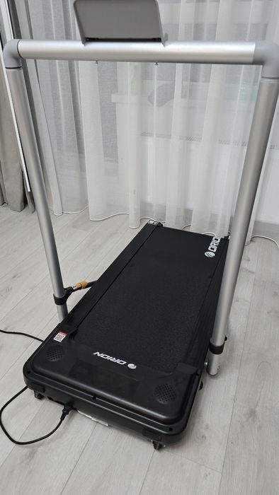 Banda de alergare pliabila ORION Genius G3 cu telecomanda