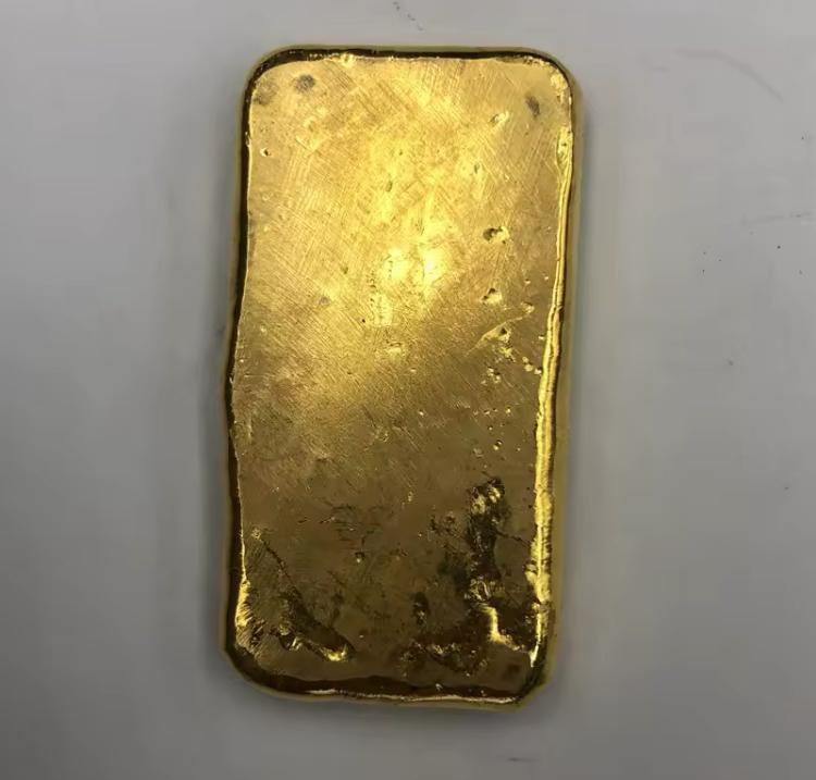 lingou Hong Kong 110 grame  placat aur de colectie
