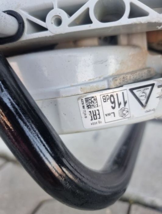 Stihl ts 420 Drujbă de taiat beton cu disc diamantat
Professional
2.40