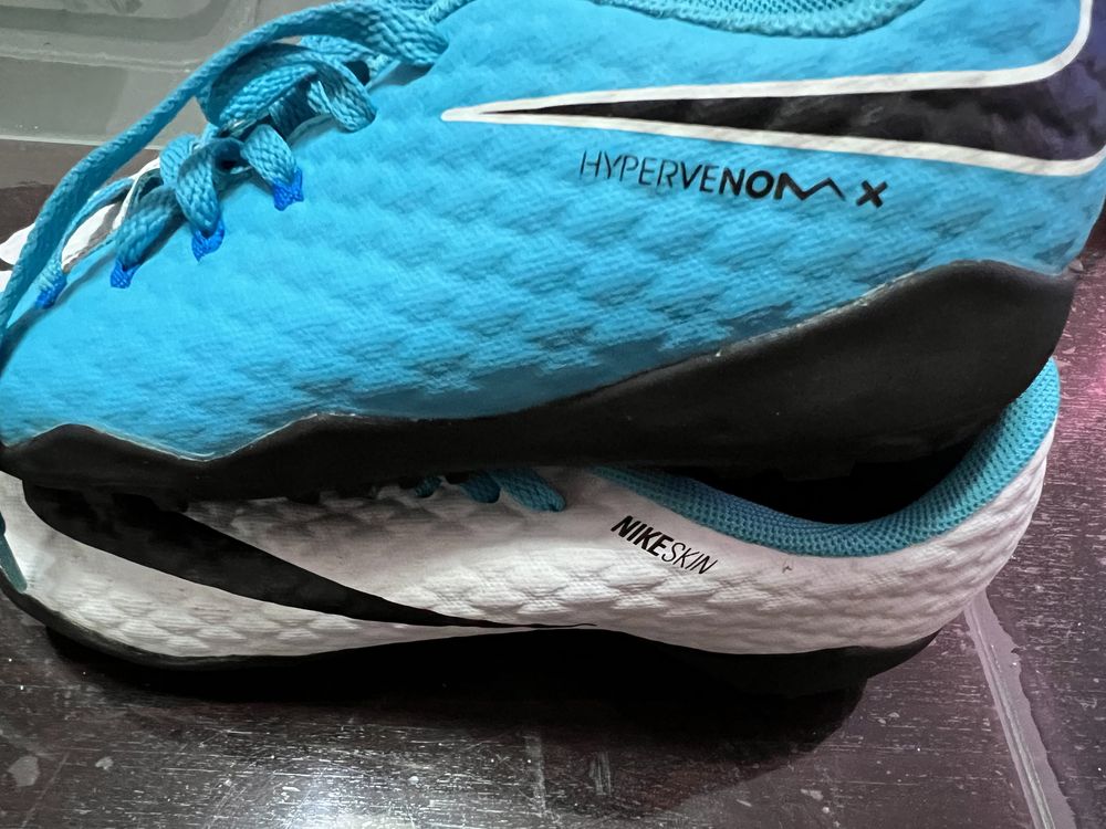 Бутонки Nike Hyper Venom