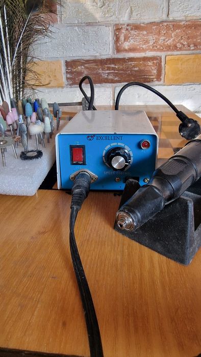 Маникюрный аппарат