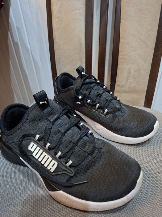 Adidași sport Puma  băieți mărimea 37