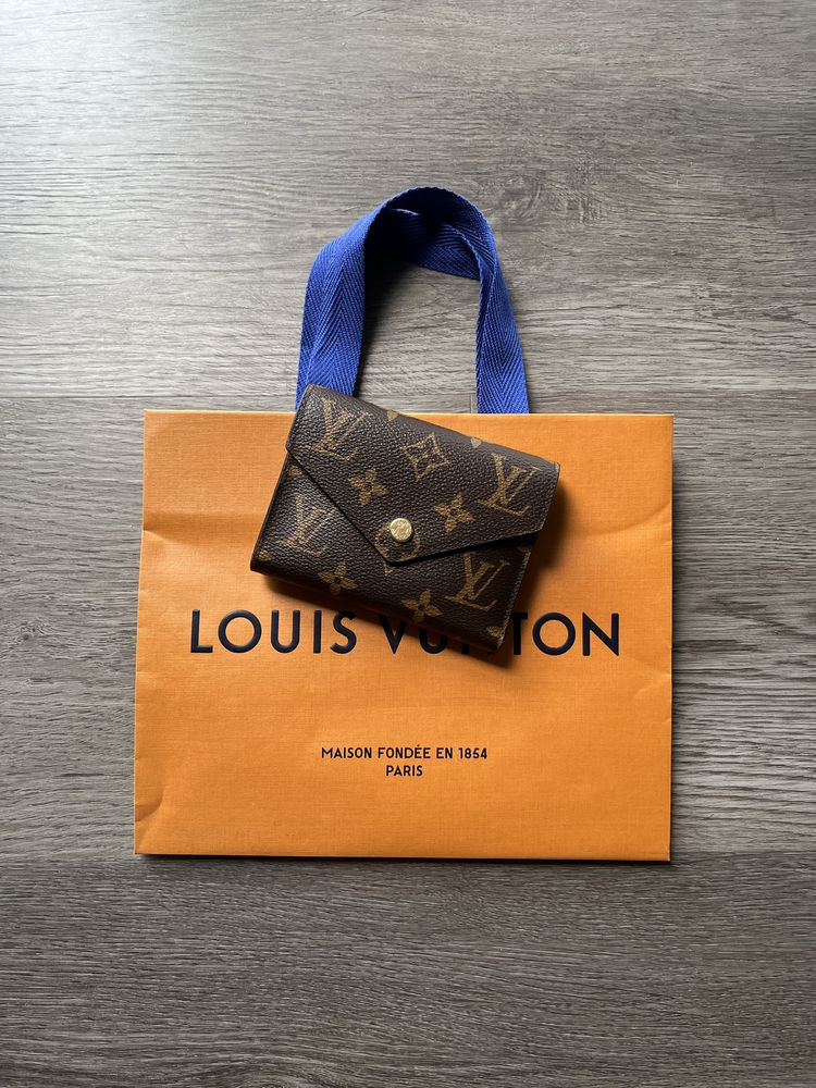 Louis Vuitton Victorine Monogram Wallet