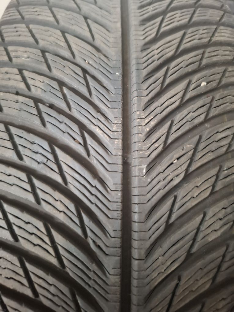 225/65/17 Michelin 8 броя зимни дот2521