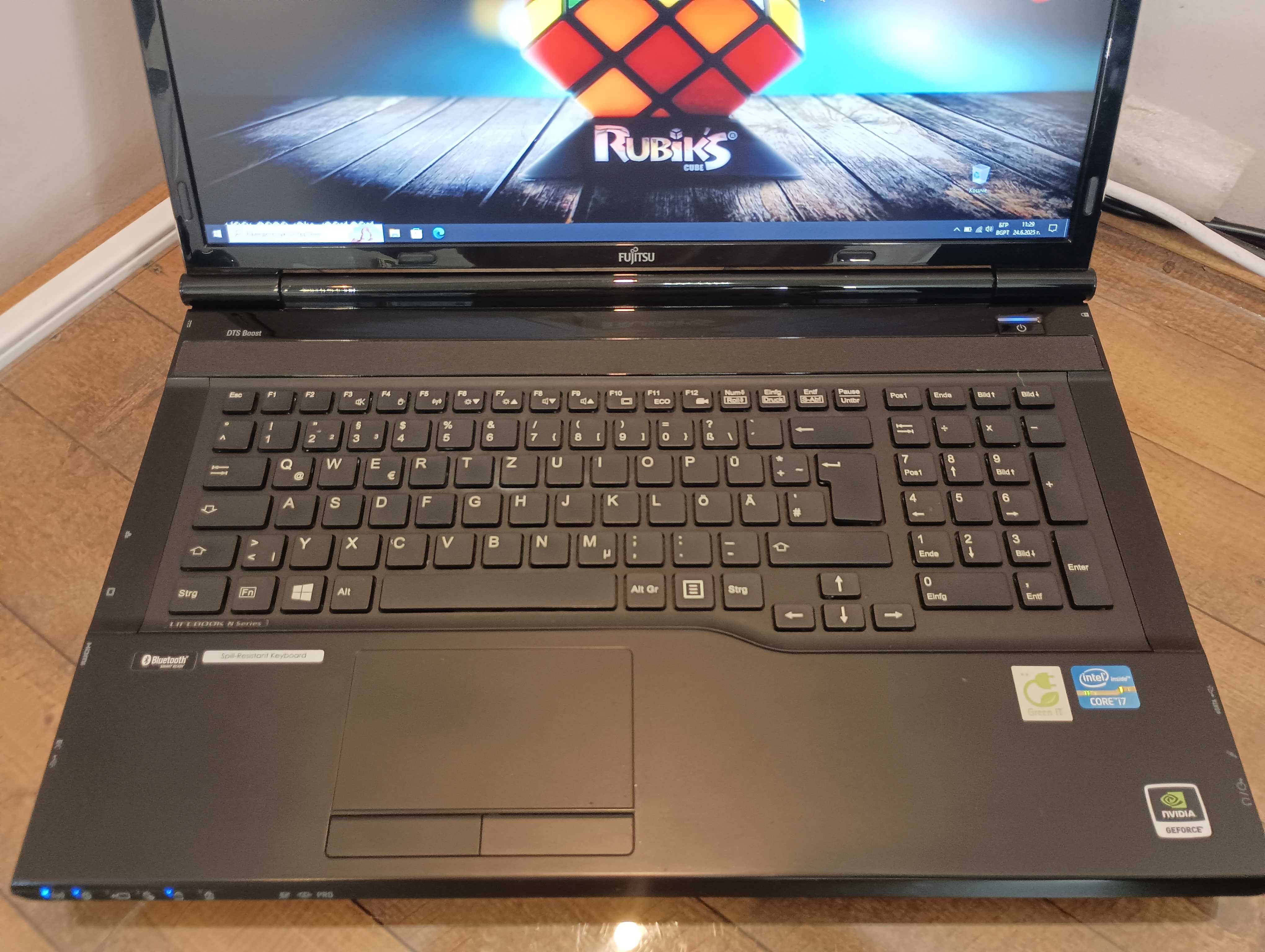 Лаптоп Fujitsu LifeBook NH532 - i7 3520