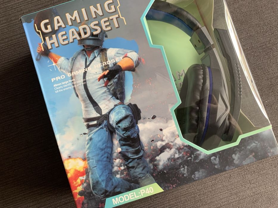 Геймърски слушалки с микрофон