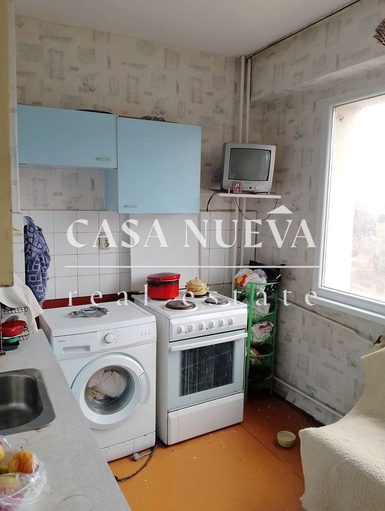 Продава се Двустаен апартамент в Перник, Димова махала - 42 кв.м за 1477 €/кв.м - Снимка #3
