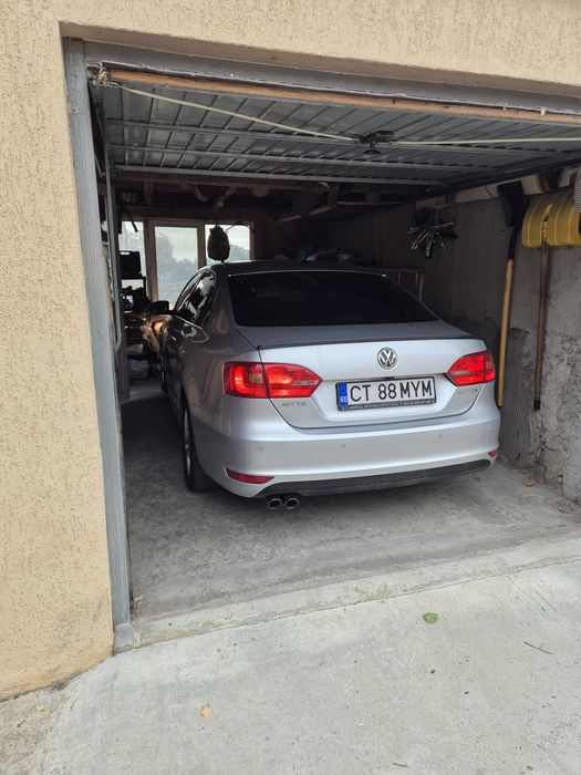 Ofer spre vanzare vw jetta