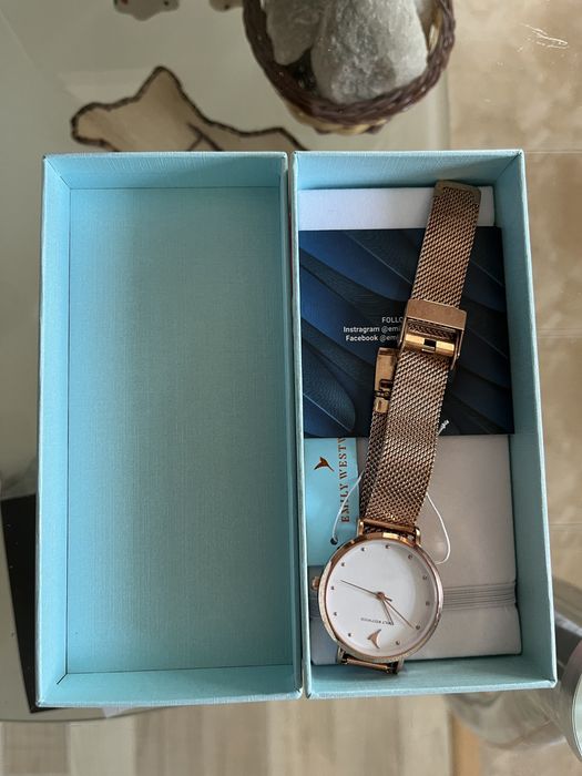 Ceas Emily Westwood nou