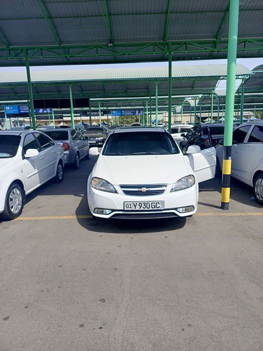 Chevrolet Gentra срочно!
