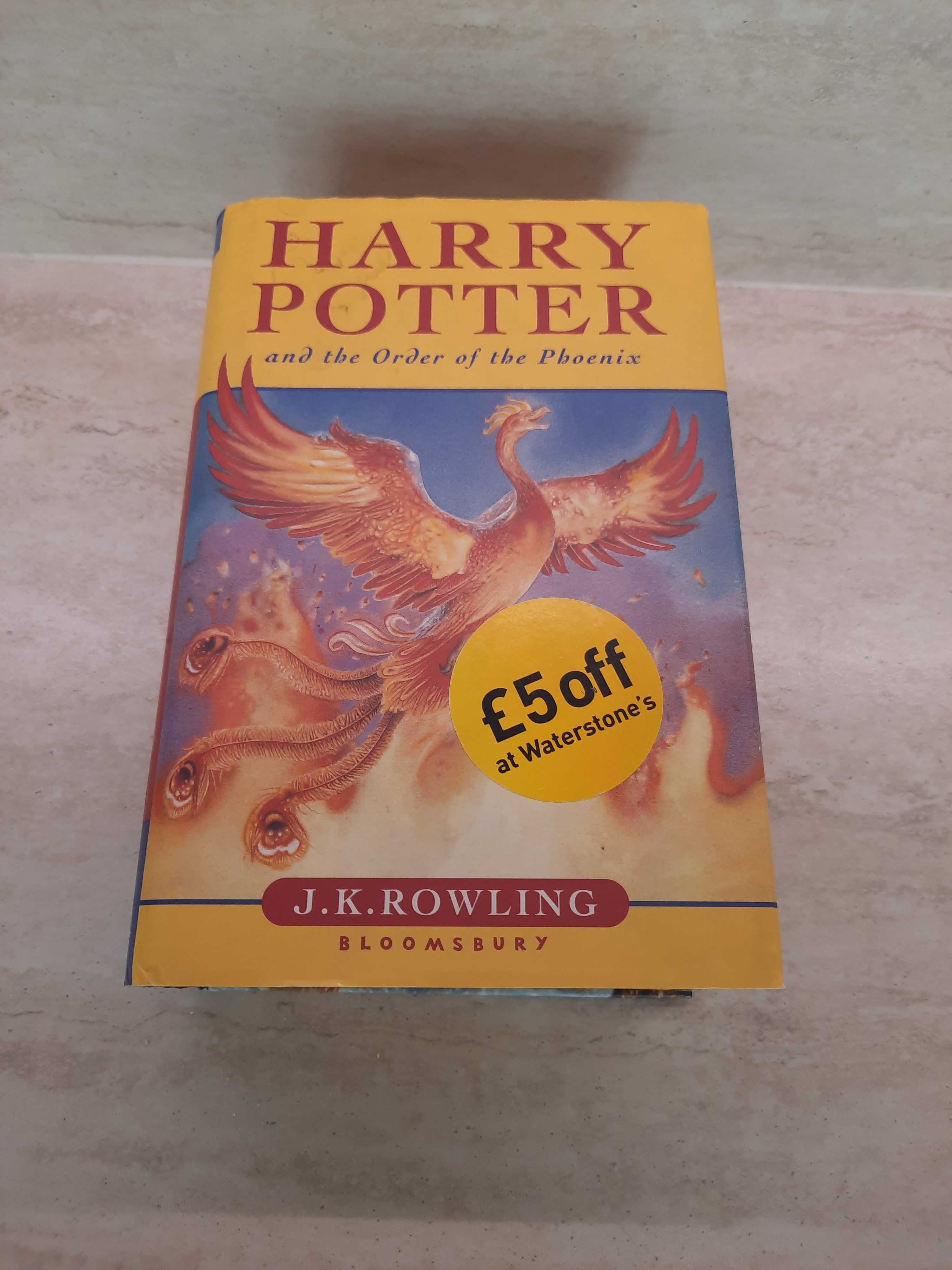 Книга Harry Potter and the Order of The Phoenix на английски