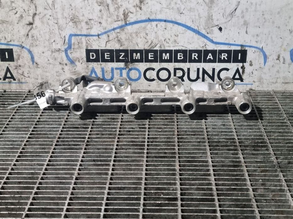 Rampa injectoare Mitsubishi Shogun Pajero Pinin 2.0 GDI 1999 - 2006 131CP 4G94 Euro3 ...