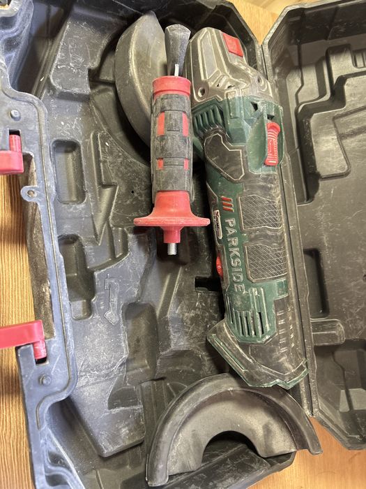 Акумулаторен ъглошлайф parkside