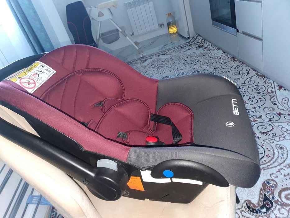 Десткое автокресло