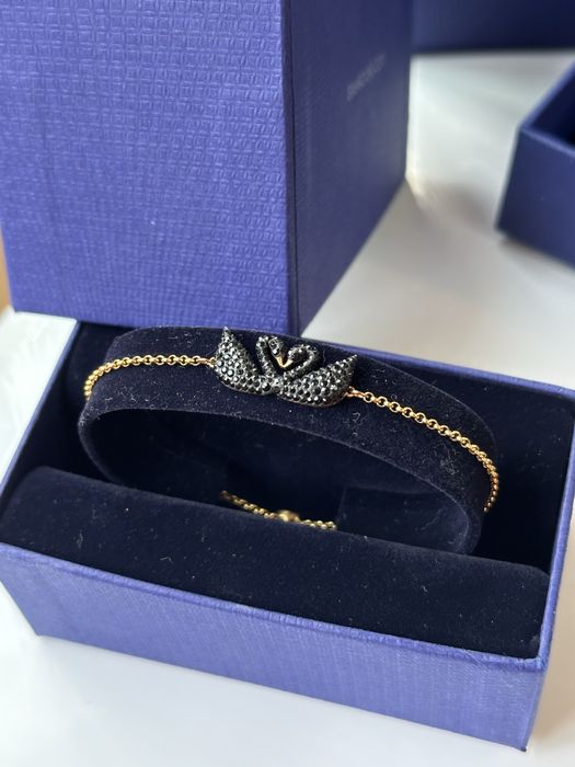 Колие и гривна Swarovski, черни лебеди, цвят розово злато