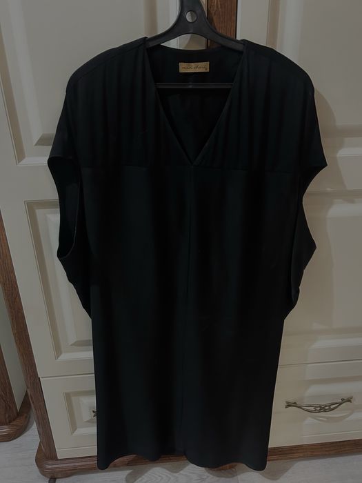 Платье черное коктельное