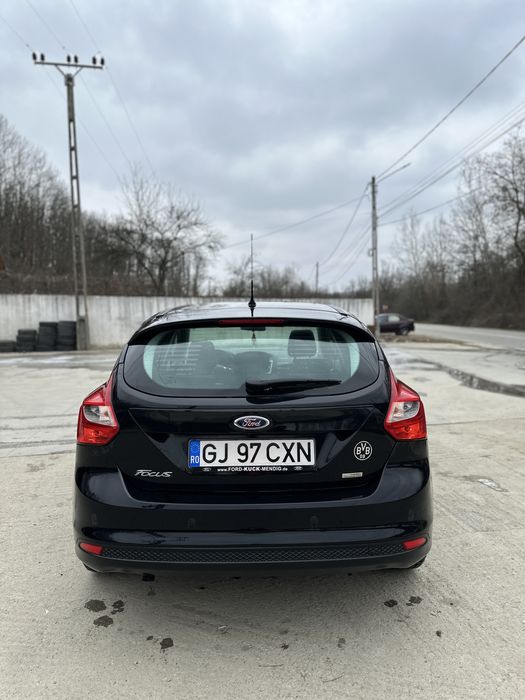 Ford Focus 1.0 Ecoboost ediție UEFA CHAMPIONS LEAGUE