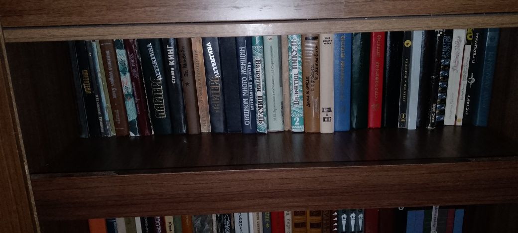 Продам много разных книг