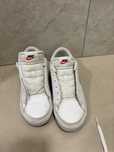 Adidasi nike 38 femei
